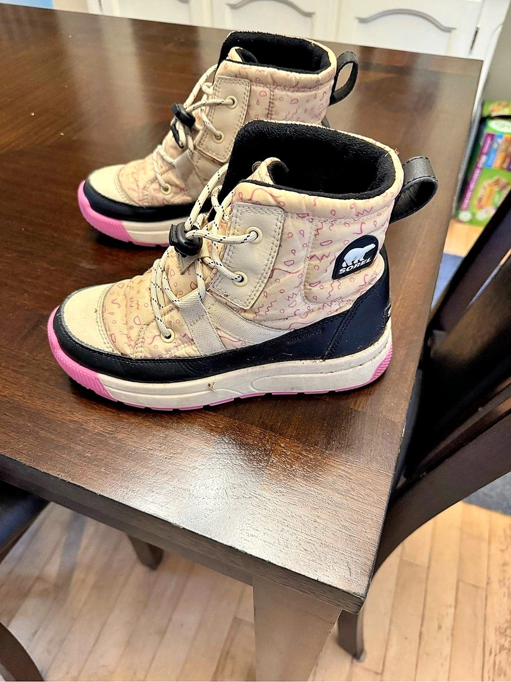 SOREL Youth Whitney III Mid Waterproof Girls US 5 Boots